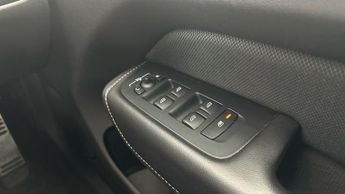 Volvo XC60 2.0 T5 R-Design Pro AWD (250 ps) - INTELLISAFE SURROUND - CONVEN