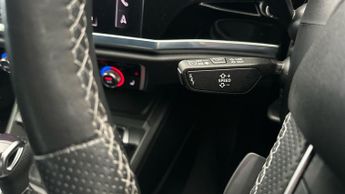 Audi Q3 1.4 TFSIe 45 Vorsprung Sportback Plug-in S Tronic 13kWh (245 ps)