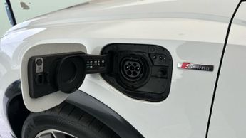 Audi Q3 1.4 TFSIe 45 Vorsprung Sportback Plug-in S Tronic 13kWh (245 ps)