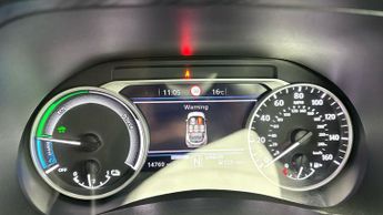 Nissan Juke 1.6 Tekna (143 ps) - BLUETOOTH - SPEED LIMIT RECOG - PADDLE SHIF