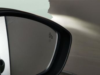 Vauxhall Mokka Electric 50kWh Elite Nav Premium (136 ps) - REVERSE CAM - HEATED SEATS - 