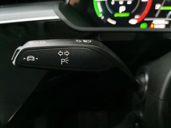 Audi e-tron 50 Technik quattro 71.2kWh (313 ps) - KEYLESS ENTRY - LED - REVE