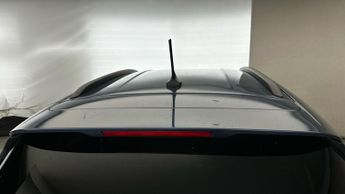 Ford Fiesta 1.0T EcoBoost MHEV Active Vignale DCT (125 ps) - FORD SYNC3