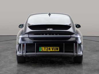 Hyundai Ioniq 6 77.4kWh Premium (228 ps) - HEATED STEERING - BLIND SPOT ASSIST
