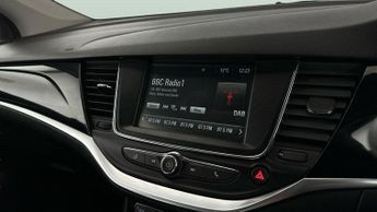 Vauxhall Astra 1.5 Turbo D SRi Nav (122 ps) - SIGHT AND LIGHT PACK - BLUETOOTH 