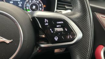 Jaguar F-PACE 2.0 P400e 17.1kWh R-Dynamic HSE Plug-in AWD (404 ps) - NAV