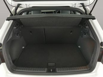 Audi A1 1.0 TFSI 25 S line Sportback S Tronic (95 ps) - SPORTS SEATS - B