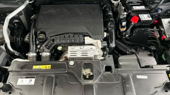 Peugeot 3008 1.2 PureTech GT Premium EAT (130 ps) - LED - NAV - BLIND SPOT AS