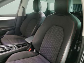 Seat Leon 1.4 eHybrid 12.8kWh FR Plug-in DSG (204 ps) - NAV - BLUETOOTH - 