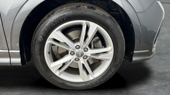 Audi Q3 2.0 TFSI 45 S line S Tronic quattro (230 ps) - BLIND SPOT ASSIST