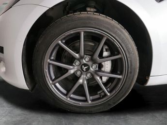 Tesla Model 3 Standard Range Plus RWD (241 bhp) - PARK ASSIST - LED - REVERSE 