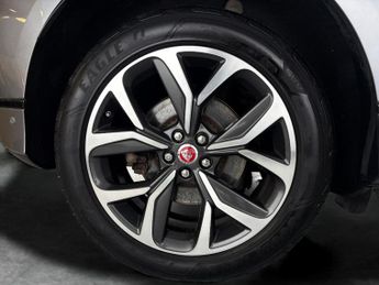 Jaguar I-PACE 400 90kWh HSE 4WD (400 ps) - 360 CAM - HEAT AND COOL SEATS - LED