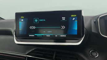 Peugeot E-208 50kWh GT (136 ps) - LED - REVERSE CAM - NAV