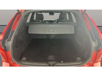 Volvo XC60 2.0 T5 R-Design Pro AWD (250 ps) - INTELLISAFE SURROUND - CONVEN