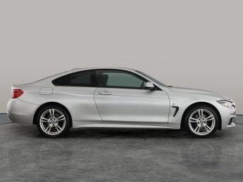 BMW 4 Series 2.0 420i M Sport Coupe xDrive (184 ps) - SUN PROTECTION GLASS