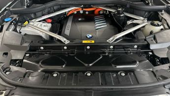 BMW X5 3.0 45e 24kWh xLine Plug-in xDrive (394 ps) - PERFORMANCE CONTRO