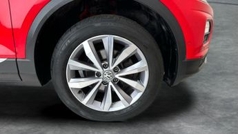 Volkswagen T-Roc 1.5 TSI GPF EVO Design DSG (150 ps) - PRIVACY GLASS