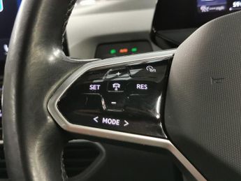 Volkswagen ID.3 Pro Performance 58kWh Life (204 ps) - ACTIVE LANE ASSIST - LED -