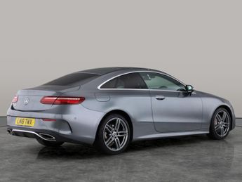 Mercedes-Benz E Class 2.0 E300 AMG Line (Premium Plus) Coupe G-Tronic+ (245 ps) - PAN 