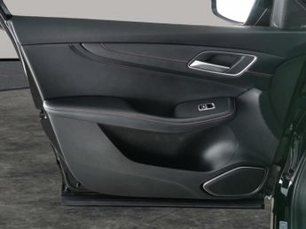 MG Mg Hs 1.5 T-GDI SE DCT (162 ps) - REVERSE CAM - NAV - LEATHER