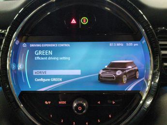 Mini Electric Hatch Cooper SE 32.6kWh Level 2 (184 ps) - ROOF AND MIRROR CAPS - BLAC