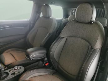 Mini Electric Hatch Cooper SE 32.6kWh Level 2 (184 ps) - ROOF AND MIRROR CAPS - BLAC