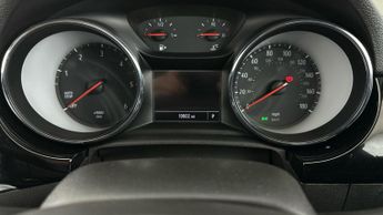 Vauxhall Astra 1.5 Turbo D SRi Nav (122 ps) - SIGHT AND LIGHT PACK - BLUETOOTH 