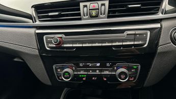 BMW X1 1.5 25e 10kWh xLine Plug-in xDrive (220 ps) - SUN PROTECTION GLA