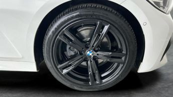 BMW 3 Series 2.0 320d M Sport (190 ps) - PERFORMANCE CONTROL - VARIABLE SPORT