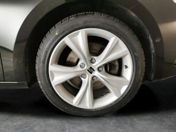 Seat Leon 1.4 eHybrid 12.8kWh FR Plug-in DSG (204 ps) - NAV - BLUETOOTH - 