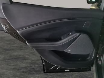 Ford Mustang Mach-e Extended Range 91kWh Automatic (294 ps) - ACTIVE LANE ASSIST - B