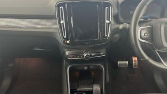 Volvo XC40 Recharge Twin 78kWh Plus AWD (408 ps) - DRIVER ASSIST - CLIMATE 