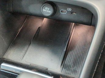 Volvo XC40 Recharge 69kWh Ultimate (231 ps) - ADAPT CRUISE - HK AUDIO - CAR