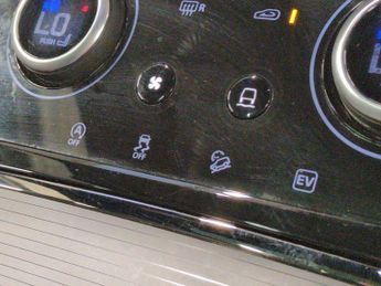 Land Rover Range Rover Evoque 1.5 P300e 12.2kWh R-Dynamic S Plug-in 4WD (309 ps) - CARPLAY - L