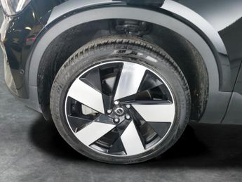 Volvo XC40 Recharge Twin 78kWh Ultimate AWD (408 ps) - SURROUND VIEW - KEYL