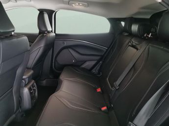 Ford Mustang Mach-e Extended Range 91kWh Automatic (294 ps) - CARPLAY - KEYLESS ENTR