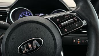 Kia Ceed 1.4 T-GDi First Edition DCT (138 bhp) - NAV - HEATED SEATS