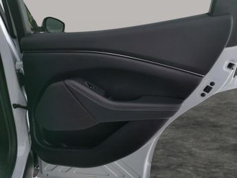 Ford Mustang Mach-e Standard Range 70kWh Automatic (269 ps) - REVERSE CAM - NAV