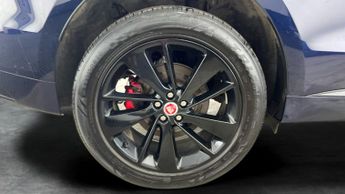 Jaguar F-PACE 2.0 D200 MHEV R-Dynamic Black AWD (204 ps) - CARPLAY - LED - REV