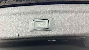 Audi Q3 2.0 TDI 35 Sport S Tronic (150 ps) - BLUETOOTH - CRUISE - SPEED 