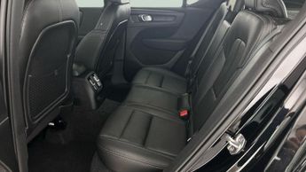 Volvo XC40 1.5h T4 Recharge 10.7kWh Inscription Plug-in (211 ps) - LANE DEP