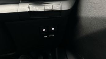 Renault Megane E-tech 60kWh techno (optimum charge) (220 ps) - LED - HEATED SEATS - NA