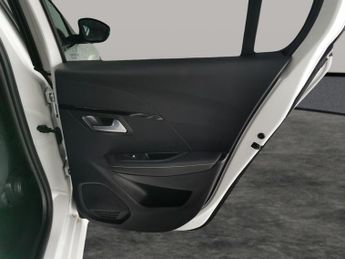 Peugeot E-208 50kWh GT Premium (136 ps) - REVERSE CAM - ALCANTARA - NAV