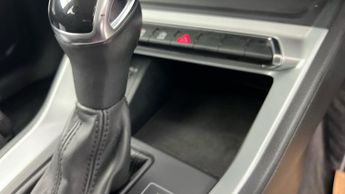 Audi Q3 2.0 TDI 35 Sport S Tronic (150 ps) - BLUETOOTH - CRUISE - SPEED 