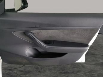 Tesla Model 3 Standard Range Plus RWD (241 bhp) - PARK ASSIST - LED - REVERSE 