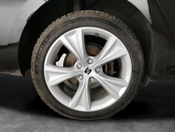 Seat Leon 1.4 eHybrid 12.8kWh FR Plug-in DSG (204 ps) - NAV - BLUETOOTH - 