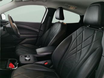 Ford Mustang Mach-e Standard Range 70kWh Automatic (269 ps) - REVERSE CAM - NAV