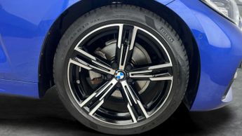 BMW 4 Series 2.0 420d MHT M Sport Coupe (190 ps) - LEATHER - HEATED SEATS