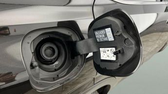 Nissan Qashqai 1.3 DIG-T MHEV Premiere Edition XTRON (158 ps) - 360 CAM - LED