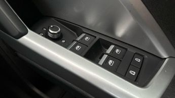 Audi Q3 2.0 TFSI 40 Sport S Tronic quattro (190 ps) - BLUETOOTH - CRUISE